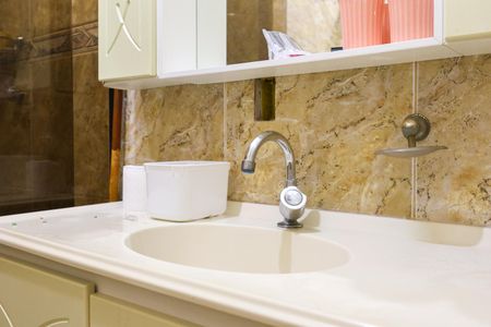 Casa à venda com 150m², 2 quartos e 2 vagasBanheiro