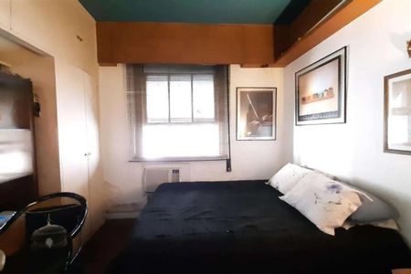 Apartamento à venda com 221m², 4 quartos e 1 vaga