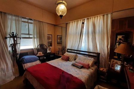 Apartamento à venda com 221m², 4 quartos e 1 vaga