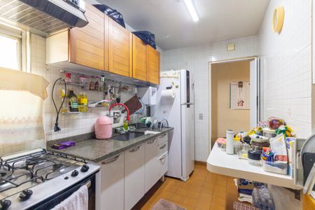Apartamento à venda com 65m², 3 quartos e 2 vagasCozinha 