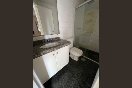 Apartamento à venda com 40m², 1 quarto e 1 vagaBanheiro