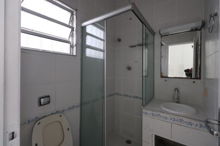 Casa para alugar com 200m², 3 quartos e 2 vagasBanheiro da Suíte