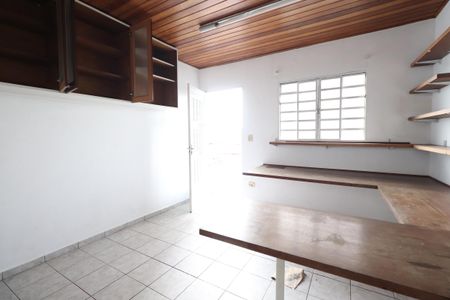 Casa para alugar com 200m², 3 quartos e 2 vagasEscritório