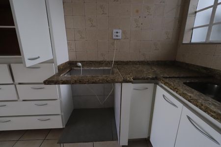Casa para alugar com 200m², 3 quartos e 2 vagasCozinha