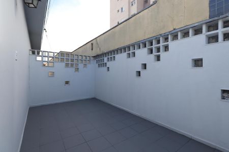 Casa para alugar com 200m², 3 quartos e 2 vagasVaranda