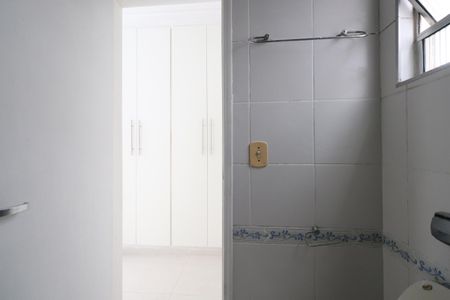 Casa para alugar com 200m², 3 quartos e 2 vagasBanheiro da Suíte