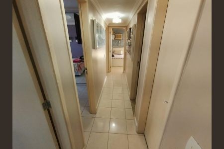 Corredor de apartamento à venda com 4 quartos, 105m² em Todos os Santos, Rio de Janeiro