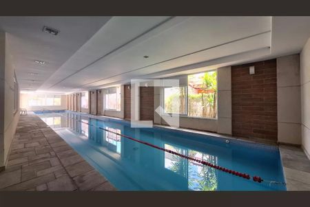 Apartamento à venda com 134m², 4 quartos e 3 vagasPiscina