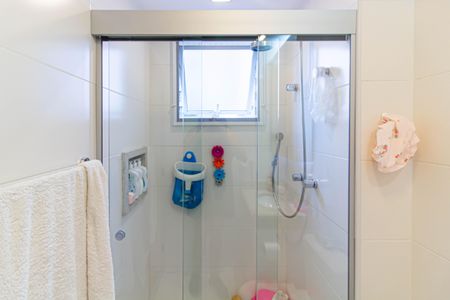 Apartamento à venda com 134m², 4 quartos e 3 vagasBanheiro da Suíte 2