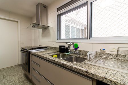 Apartamento à venda com 134m², 4 quartos e 3 vagasCozinha