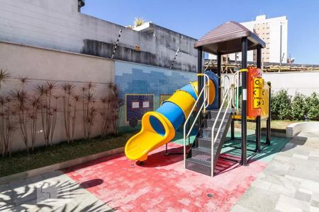 Apartamento à venda com 134m², 4 quartos e 3 vagasPlayground