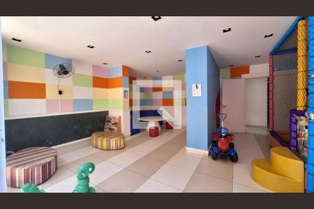 Apartamento à venda com 134m², 4 quartos e 3 vagasBrinquedoteca