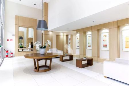 Apartamento à venda com 134m², 4 quartos e 3 vagasHall social