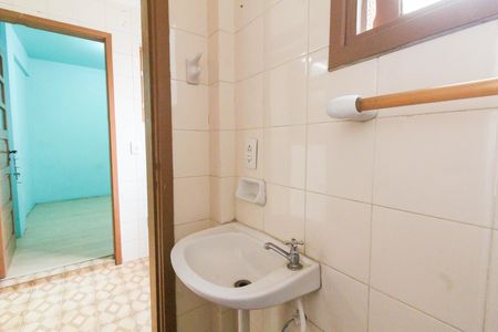 Apartamento para alugar com 101m², 3 quartos e 1 vaga Apartamento para alugar com 101m², 3 quartos e 1 vagaQuarto e banheiro de serviço
