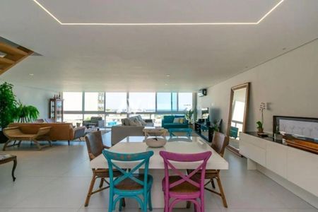 Apartamento à venda com 310m², 3 quartos e 2 vagas