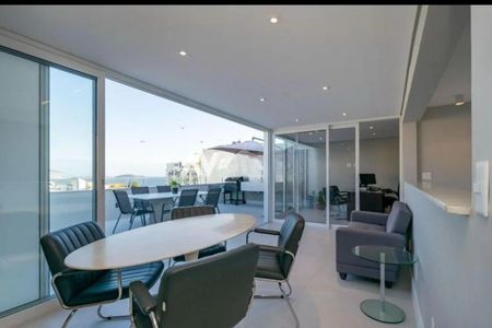 Apartamento à venda com 310m², 3 quartos e 2 vagas