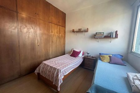 Apartamento à venda com 108m², 3 quartos e 1 vaga