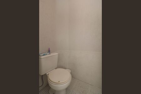 Casa à venda com 159m², 2 quartos e 1 vagaLavabo