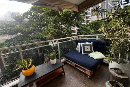 Apartamento à venda com 168m², 4 quartos e 2 vagas