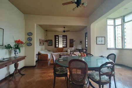 Apartamento à venda com 150m², 3 quartos e sem vaga