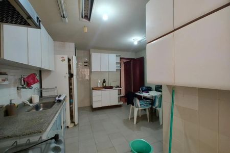 Apartamento à venda com 150m², 3 quartos e sem vaga