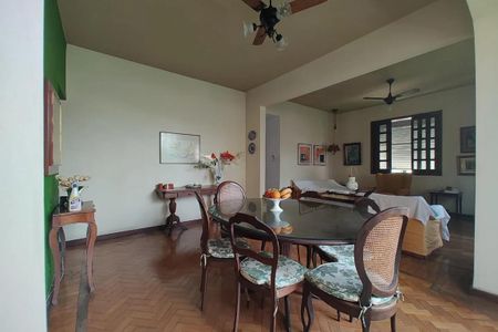 Apartamento à venda com 150m², 3 quartos e sem vaga