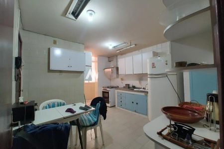 Apartamento à venda com 150m², 3 quartos e sem vaga