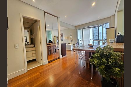 Sala de apartamento à venda com 1 quarto, 63m² em Campo Belo, São Paulo
