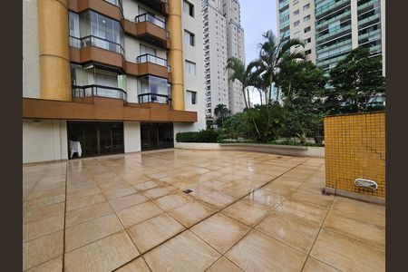 Apartamento à venda com 63m², 1 quarto e 1 vaga Apartamento à venda com 63m², 1 quarto e 1 vagaÁrea comum - Piscina