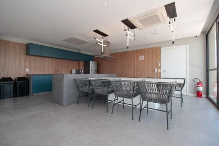 Studio para alugar com 29m², 1 quarto e sem vaga Studio para alugar com 29m², 1 quarto e sem vagaSalão de Festas