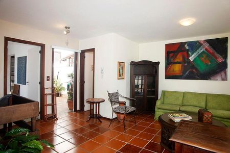 Apartamento à venda com 193m², 3 quartos e 2 vagasSala 2