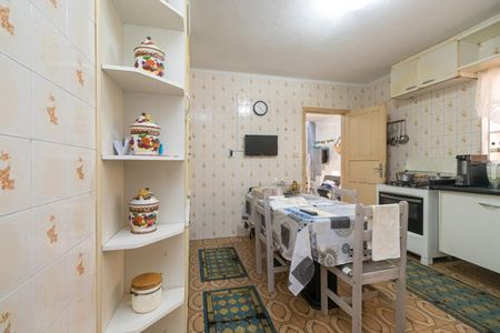 Casa à venda com 242m², 3 quartos e 2 vagas Casa à venda com 242m², 3 quartos e 2 vagasCozinha