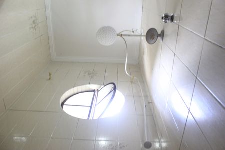 Casa à venda com 247m², 5 quartos e sem vagaBanheiro social