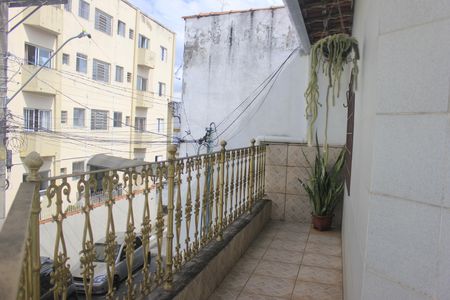Varanda de casa à venda com 5 quartos, 247m² em Jardim Figueira, Guarulhos
