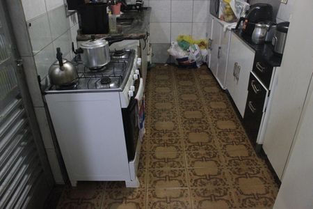 Casa à venda com 247m², 5 quartos e sem vagaCozinha da edícula