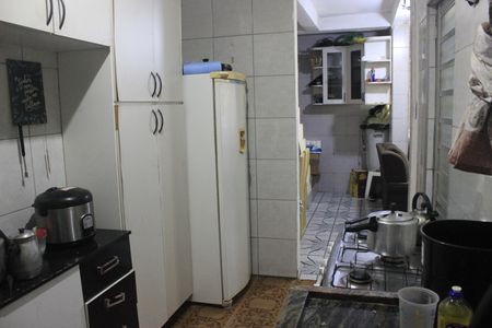 Casa à venda com 247m², 5 quartos e sem vagaCozinha da edícula
