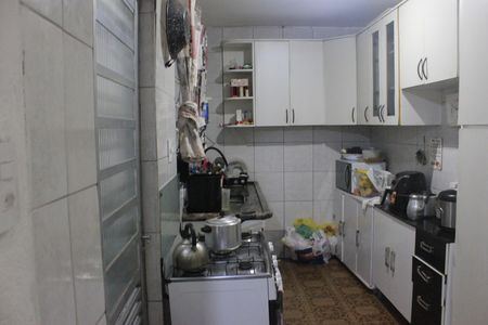 Casa à venda com 247m², 5 quartos e sem vagaCozinha da edícula