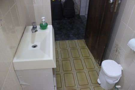 Casa à venda com 247m², 5 quartos e sem vagaBanheiro social