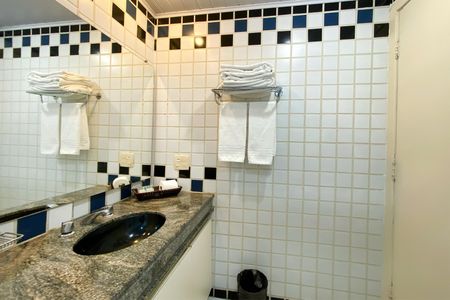 Apartamento para alugar com 49m², 1 quarto e sem vagaBanheiro da Suíte