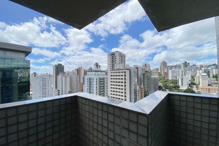 Apartamento para alugar com 49m², 1 quarto e sem vaga Apartamento para alugar com 49m², 1 quarto e sem vagaVaranda da Suite