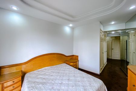 Apartamento à venda com 360m², 4 quartos e 6 vagasQuarto 3 - Suíte