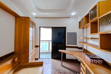 Apartamento à venda com 360m², 4 quartos e 6 vagasQuarto 1 - Suíte