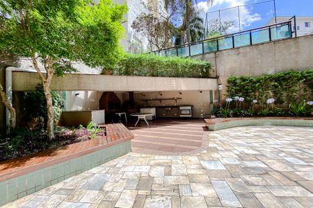Apartamento à venda com 360m², 4 quartos e 6 vagasÁrea comum - Churrasqueira