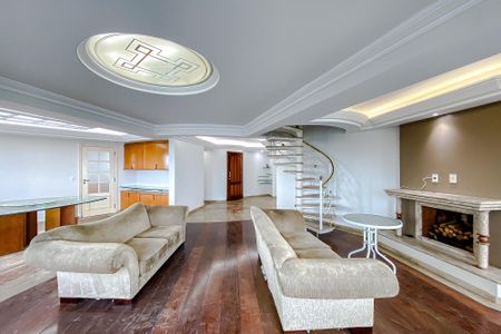 Apartamento à venda com 360m², 4 quartos e 6 vagasSala