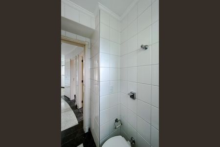 Apartamento à venda com 360m², 4 quartos e 6 vagasBanheiro de serviço