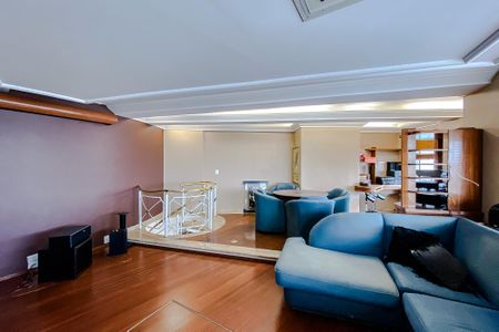 Apartamento à venda com 360m², 4 quartos e 6 vagasSala - Piso Superior