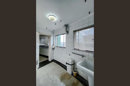 Apartamento à venda com 360m², 4 quartos e 6 vagasÁrea de Serviço