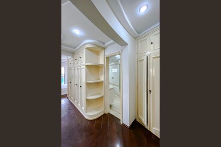 Apartamento à venda com 360m², 4 quartos e 6 vagasQuarto 3 - Suíte