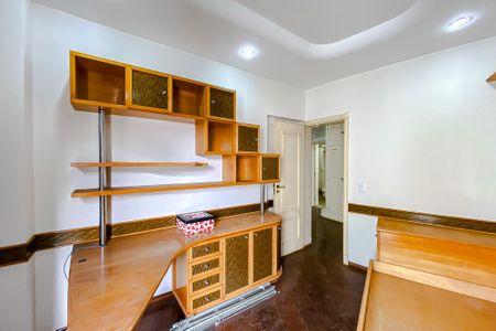 Apartamento à venda com 360m², 4 quartos e 6 vagasQuarto 1 - Suíte