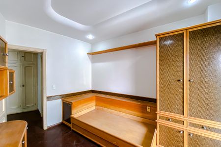 Apartamento à venda com 360m², 4 quartos e 6 vagasQuarto 1 - Suíte